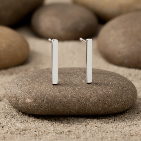 Aretes topo minimalistas en barra